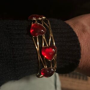 Vintage heart bracelet